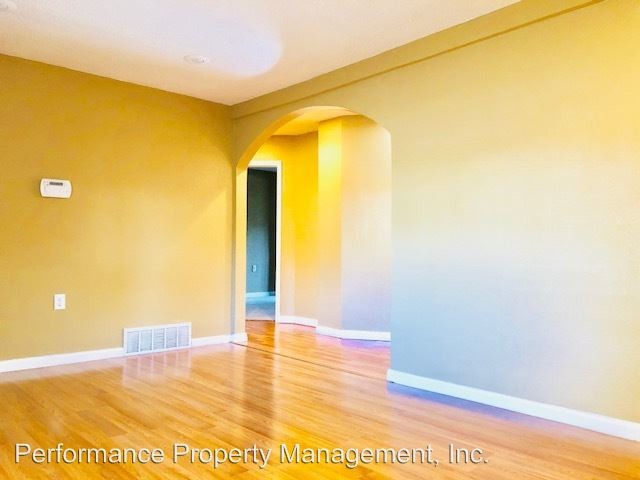 Building Photo - 3 br, 2 bath House - 935 Hazel Ct.