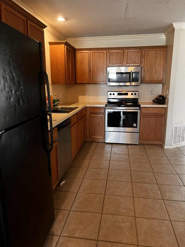 Foto del edificio - 603 N Elkhart Ave