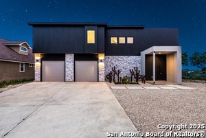 Foto del edificio - 708 Backdrop