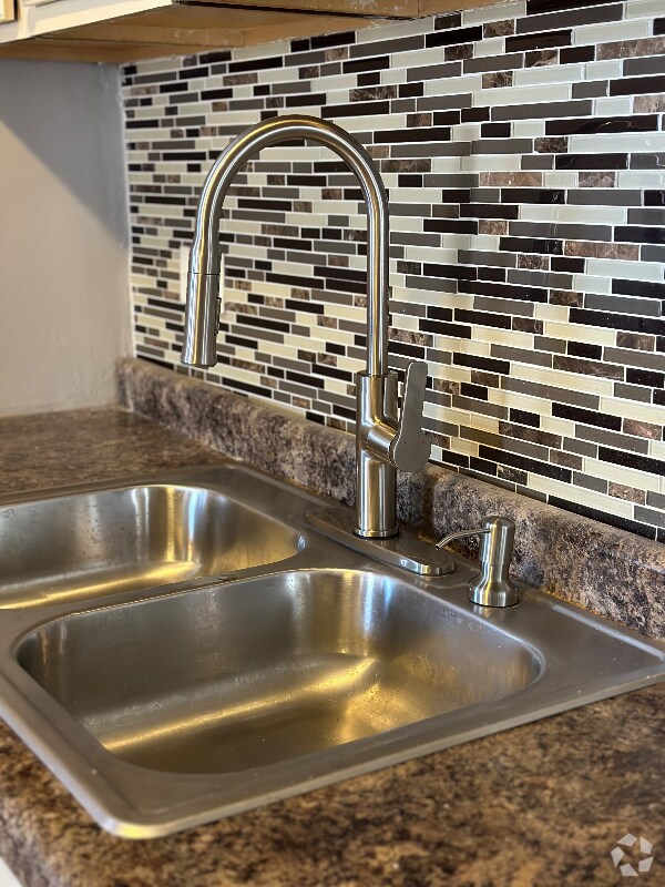 West Englewood Pet Friendly Apartments for Rent Chicago, IL 1