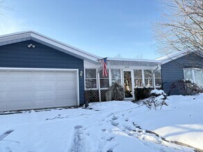 Building Photo - 509 Wingate Dr