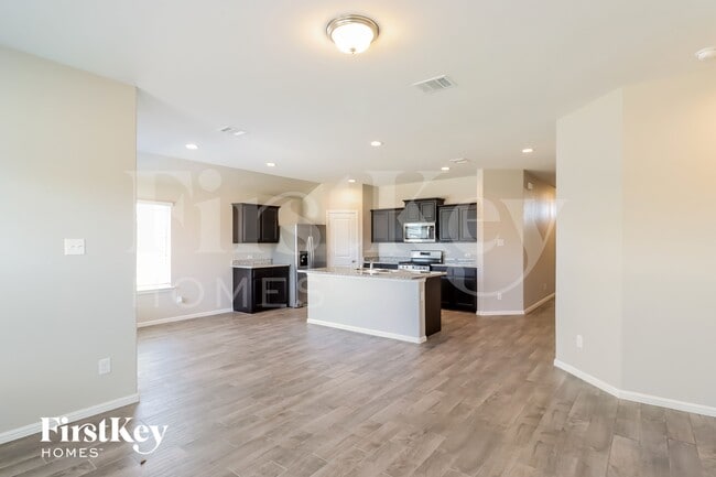 Building Photo - 4624 Corktree Ln