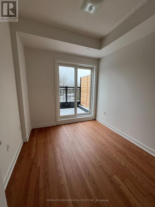 Photo du bâtiment - 15100 Yonge St