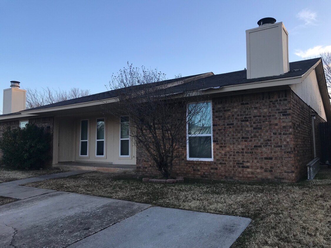 Foto principal - 1015-1015 N 5th St