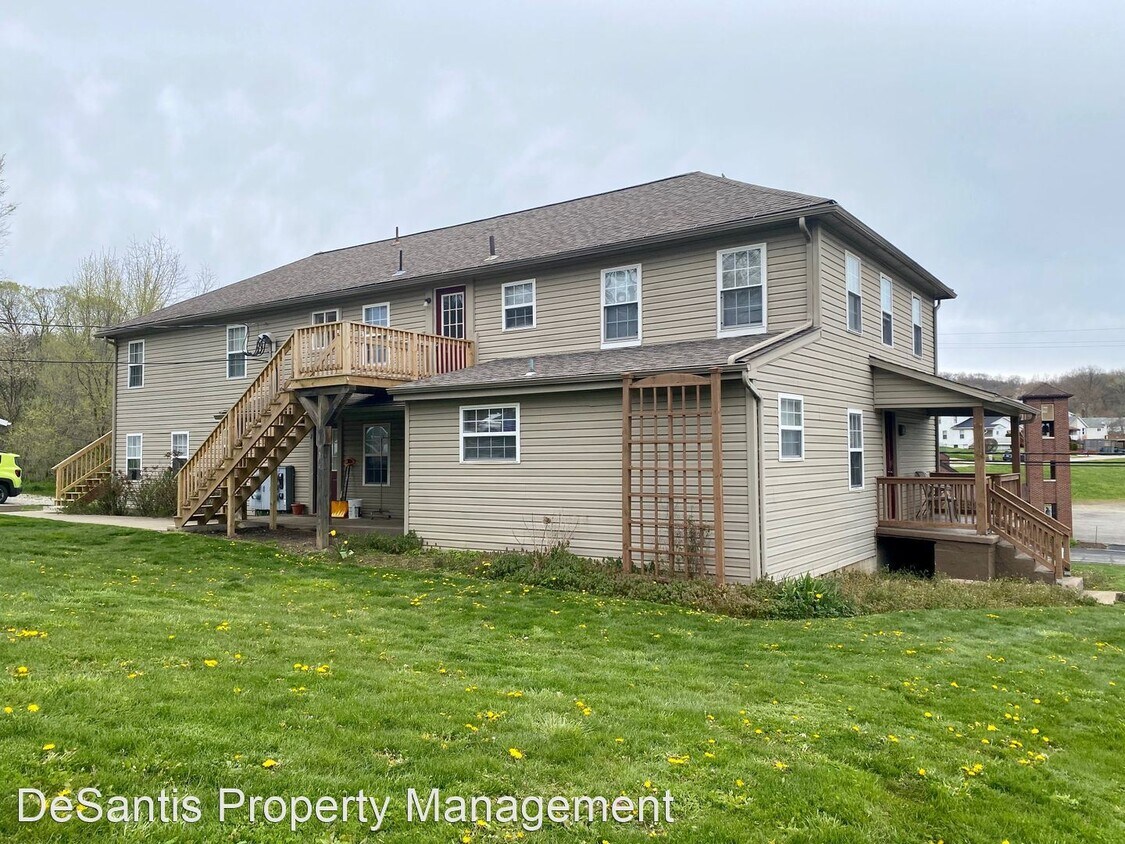 2 Orchard St, Canonsburg, PA 15317 Room for Rent in Canonsburg, PA