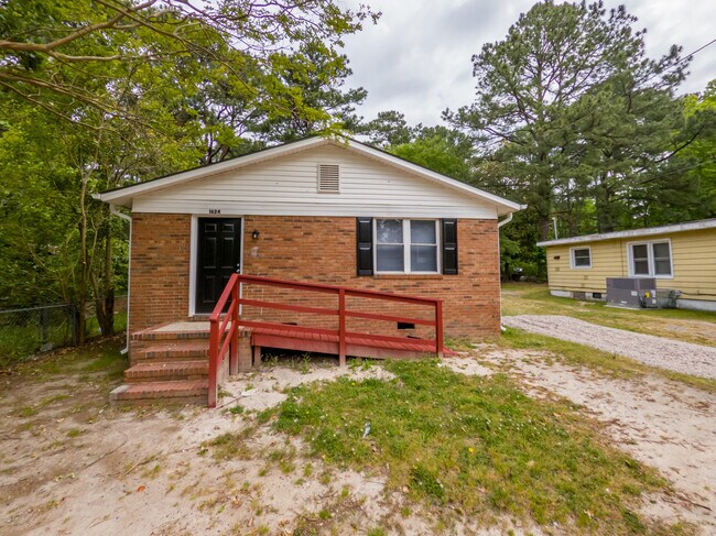 Foto del edificio - 1624 Cherry St