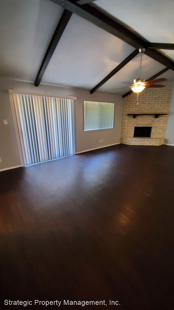 Building Photo - 3 br, 2.5 bath House - 8703 Star Creek Dr.