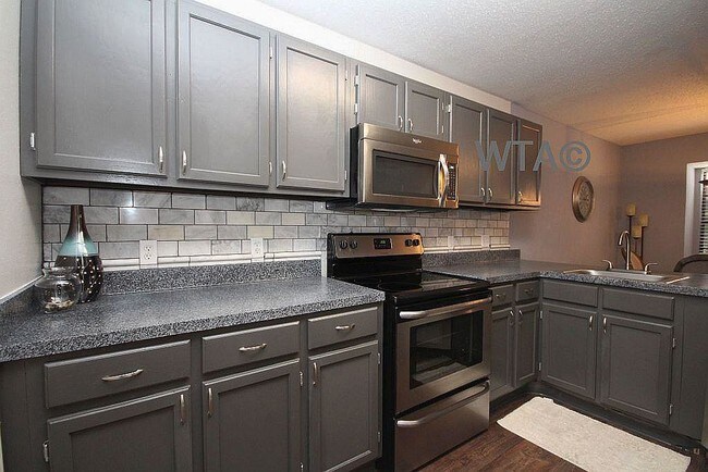 Building Photo - 1 bedroom in Austin TX 78750