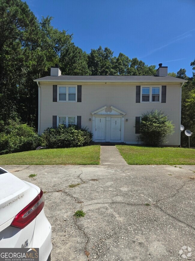 Building Photo - 3080 Robie Ln
