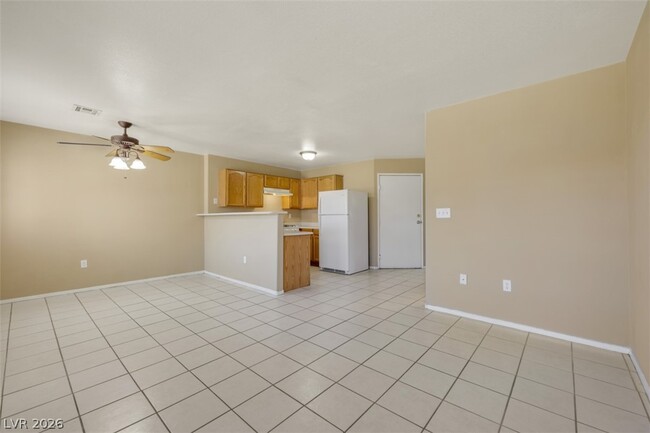 Building Photo - 1956 Vista Malaga St