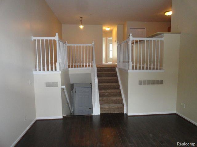 Foto del edificio - 3985 Forester Blvd