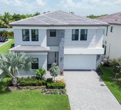 Building Photo - 8151 Laurel Falls Dr