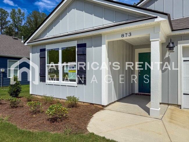 Building Photo - Home for rent in Chelsea! - SIGN A 13 MONTH LEASE BY 06/30/26 TO RECEIVE A $250 DISCOUNT ON YOUR ...