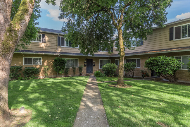 Building Photo - 5923 SE 18th Ave