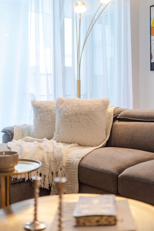 Photo du bâtiment - 450 Rue Saint-François-Xavier-SI ID1602253P