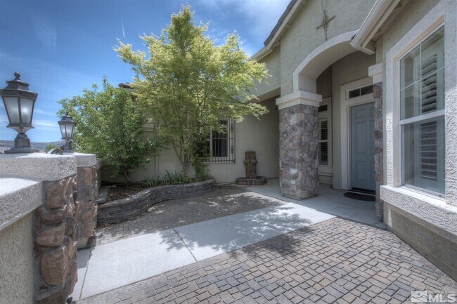 Building Photo - 3649 Desert Fox Dr