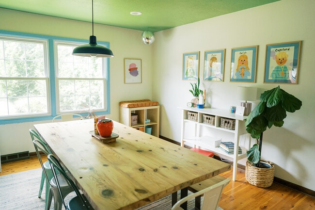 Dining Room - 2301 Jessup Cir