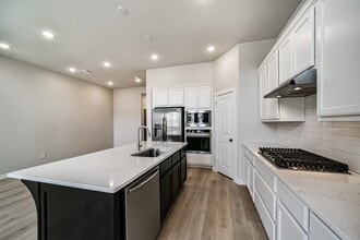 Building Photo - 16519 Texas Hill Country Rd