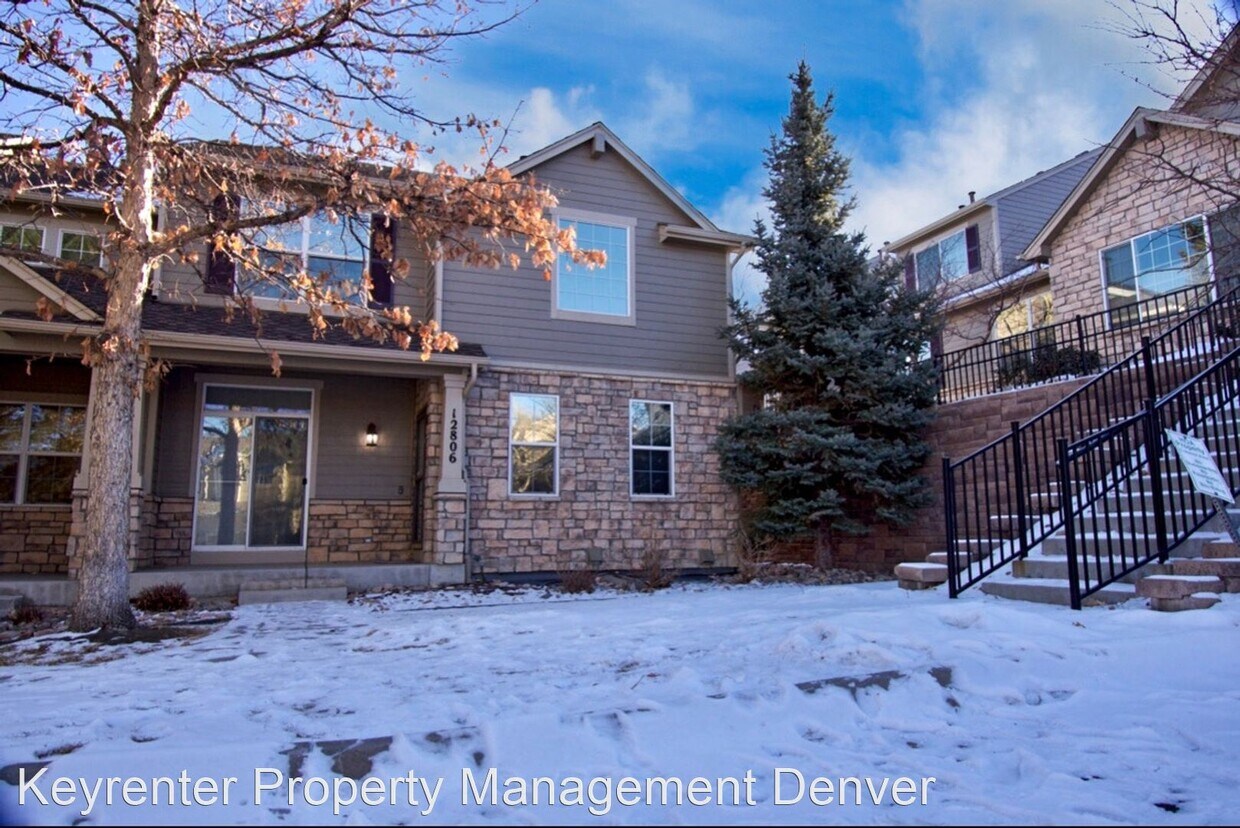 Foto principal - 3 br, 2.5 bath House - 12806 W Brittany Drive