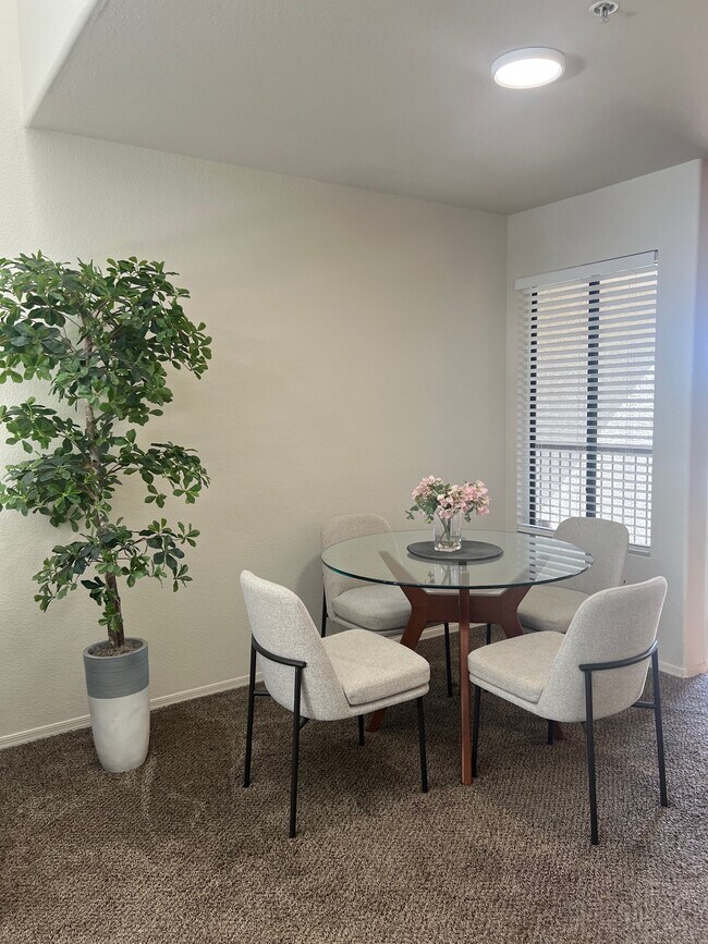 Foto del edificio - 9990 N Scottsdale Rd