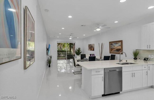 Foto del edificio - 14186 Fall Creek Ct