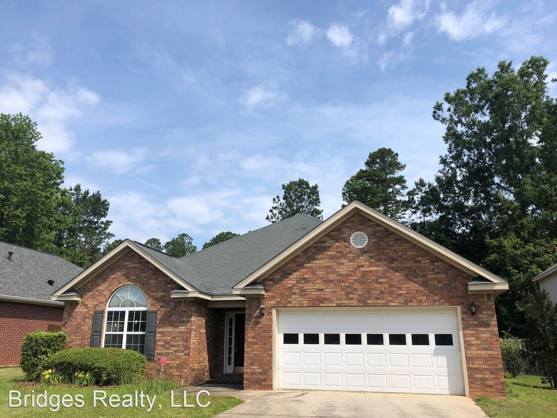Foto principal - 4 br, 2 bath House - 633 Ventana Drive