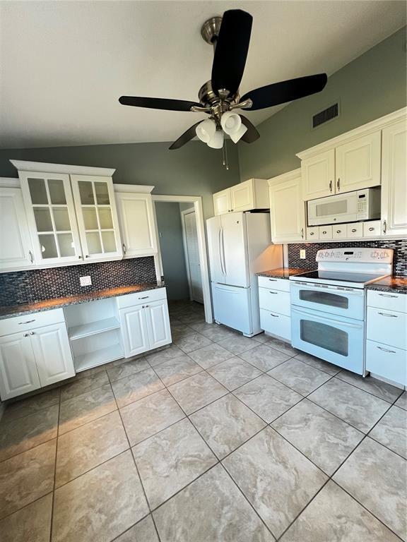 Building Photo - 7735 Deer Foot Dr