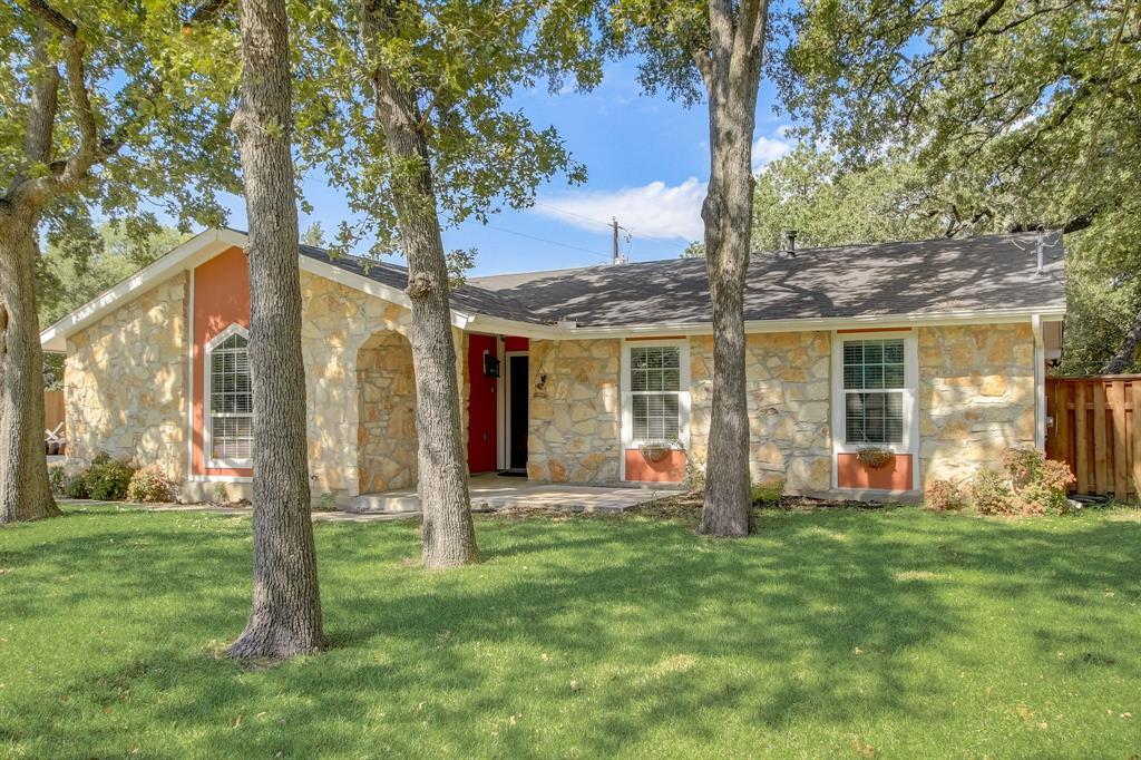 Foto principal - 2107 Emerald Isle Dr