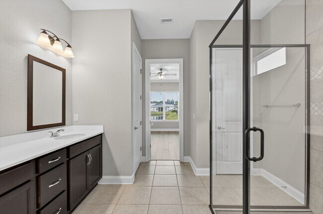 Foto del edificio - 105 Wye Rd