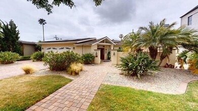 Building Photo - 830 Coronado Ave