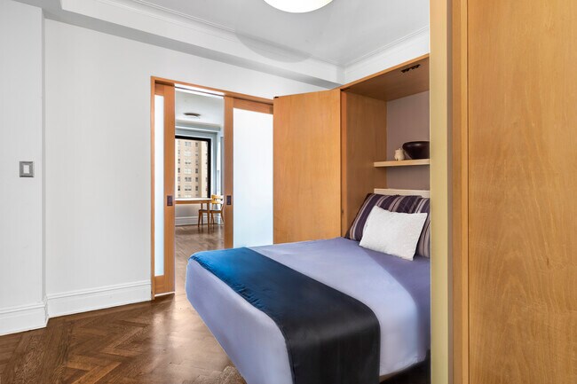 Foto del edificio - 320 E 57th St