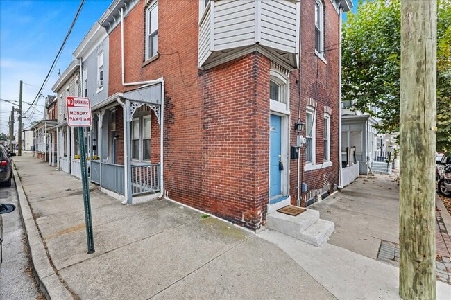 Photo - 216 North King Street House