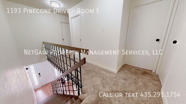 Foto del edificio - 1193 Pinecone Dr