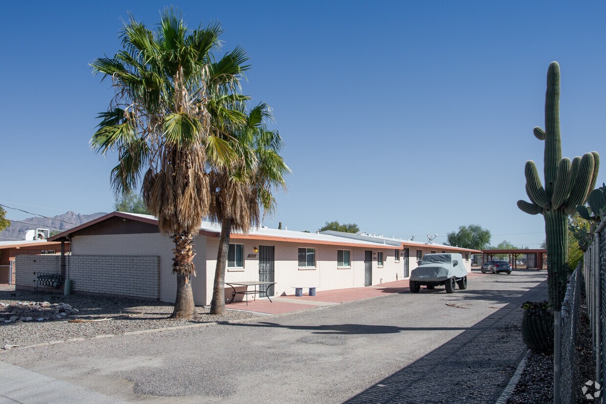 Foto del edificio - 2836-2844 N Los Altos Ave