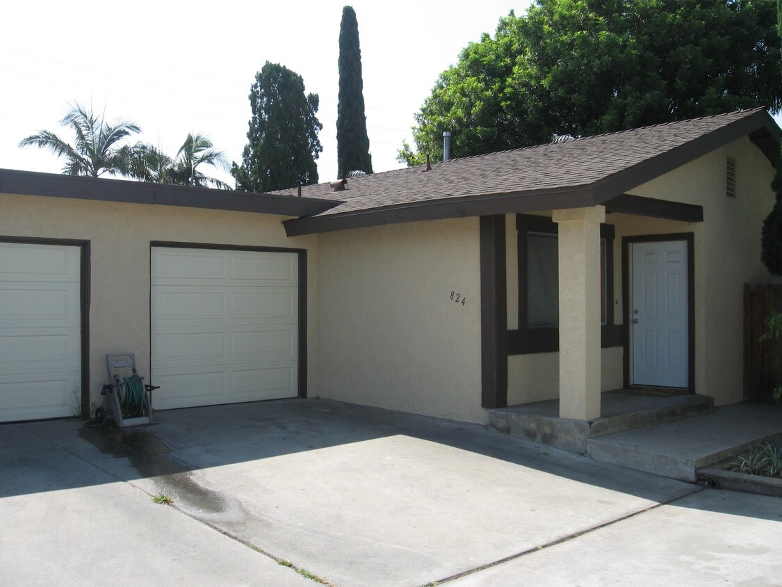 Primary Photo - 830-836 E La Veta Ave