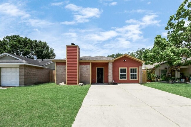 Building Photo - 11643 Antoine Dr