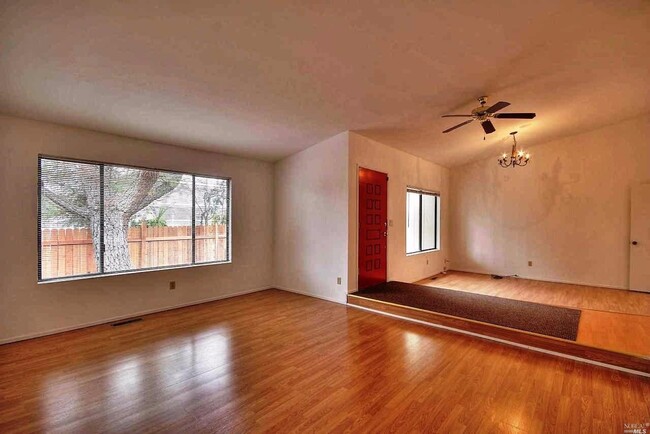 Building Photo - 221 San Marin Dr