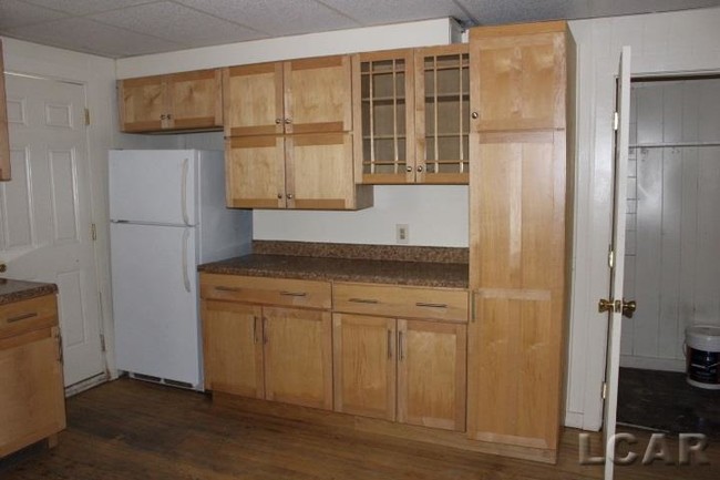 Building Photo - 309 Toledo St