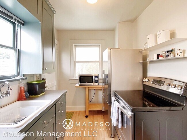 Building Photo - 2 br, 1 bath House - 416 16th Avenue South