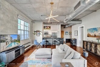 Building Photo - 411 NW 1st Ave