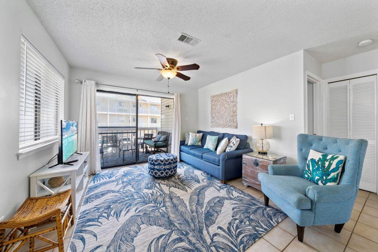 Foto principal - 25925 Canal Rd