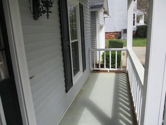 Building Photo - Beautiful updated Home in Martinez