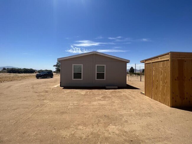 Foto del edificio - 3725 Gila Rd