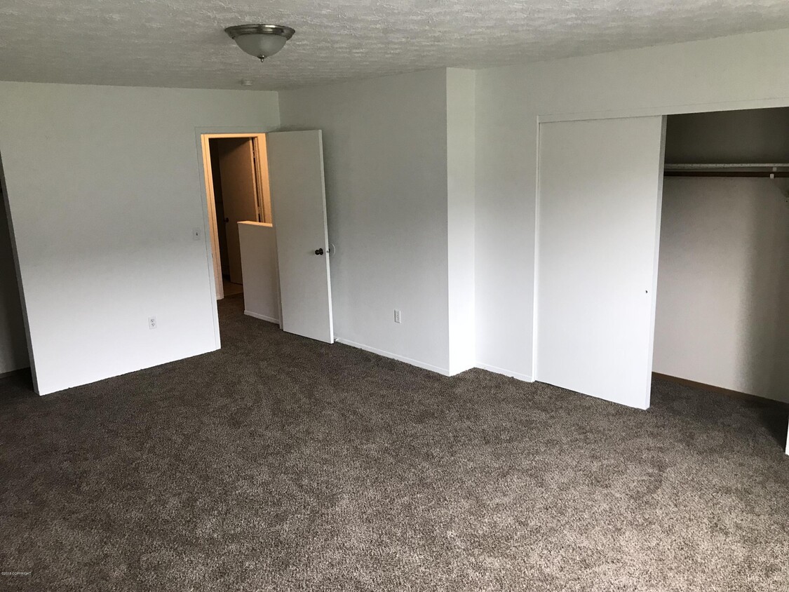 Foto principal - 2610 E 80th Ave