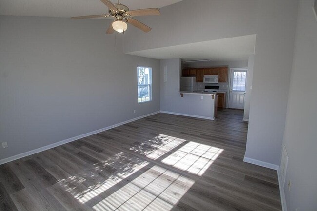 Foto del edificio - 2533 Northampton Dr