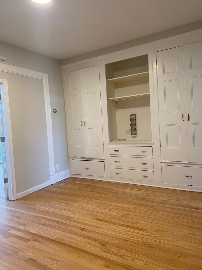 California closets- a lot of storage - 1017 Park Ave