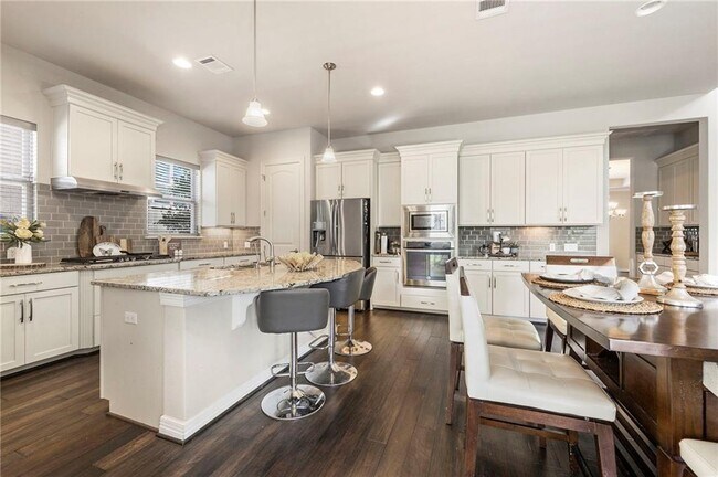 Building Photo - 203 Montalcino Blvd