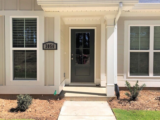 Building Photo - 3056 Stanhope Dr