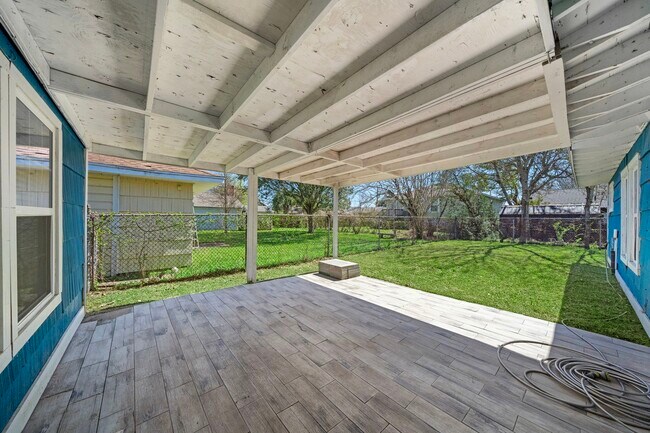 Foto del edificio - 105 Pompano Ave