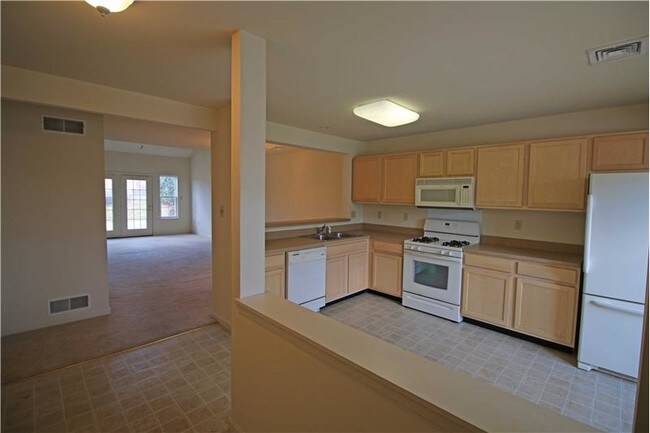 Building Photo - 144 Merlin Dr